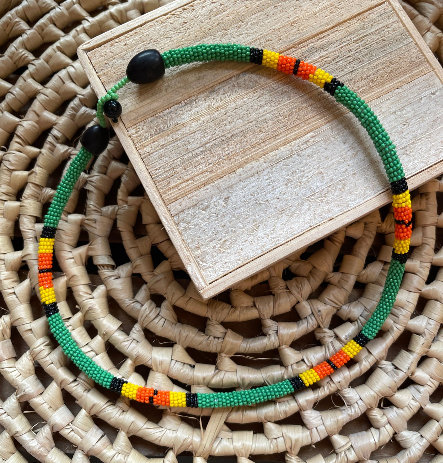 Colar Sementes da Floresta